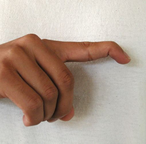 Vad orsakar en mallet finger? Vilka är symtomen på en klubba finger?